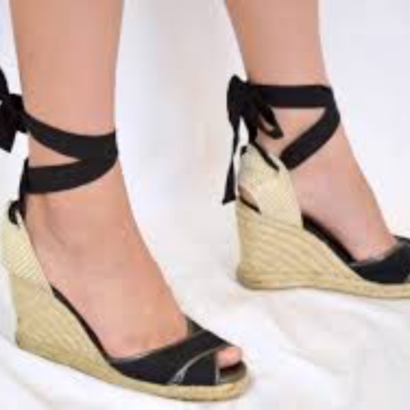 tie up leg espadrilles
